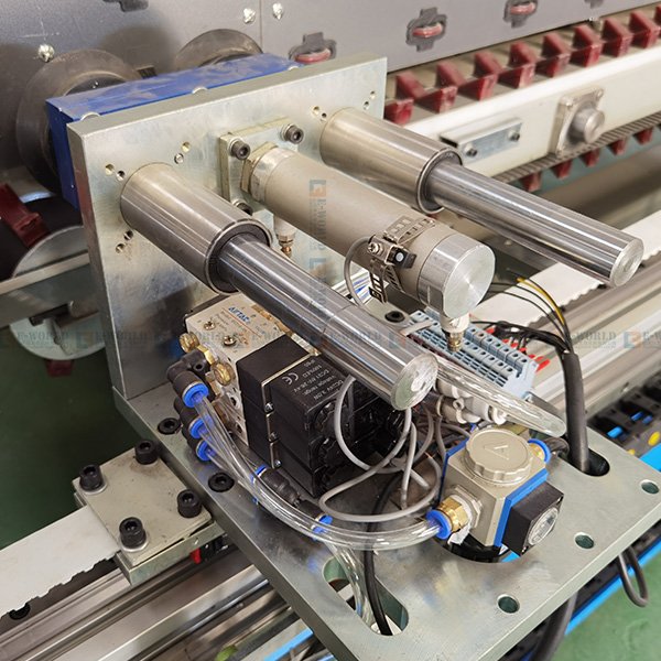 Insulated Glass Automatic Sealing Robot Insulating Glass Automatic Sealing Robot