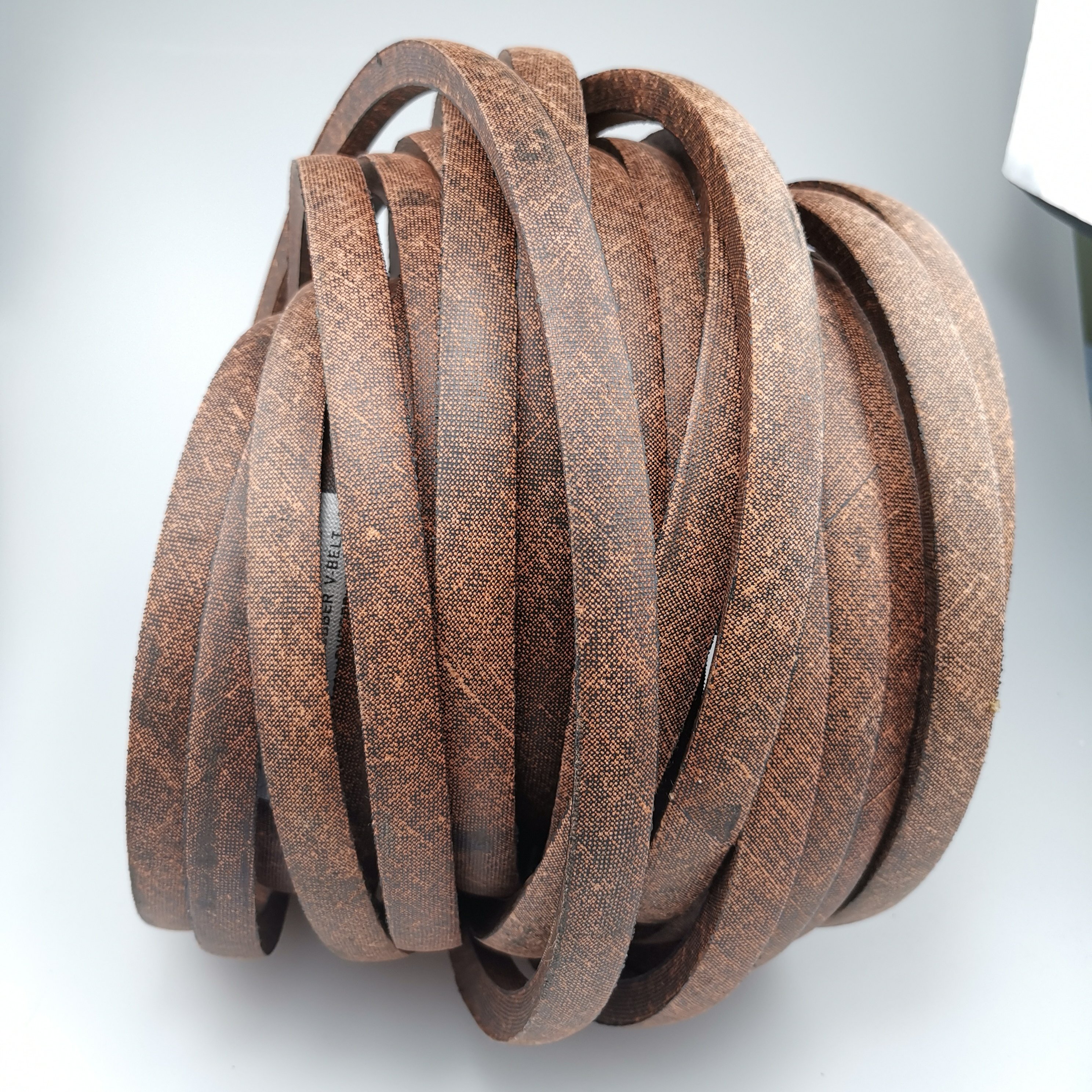 32mm top width black color triangle v belt machine transmission for usage high quality natural rubber fan car driving v belt