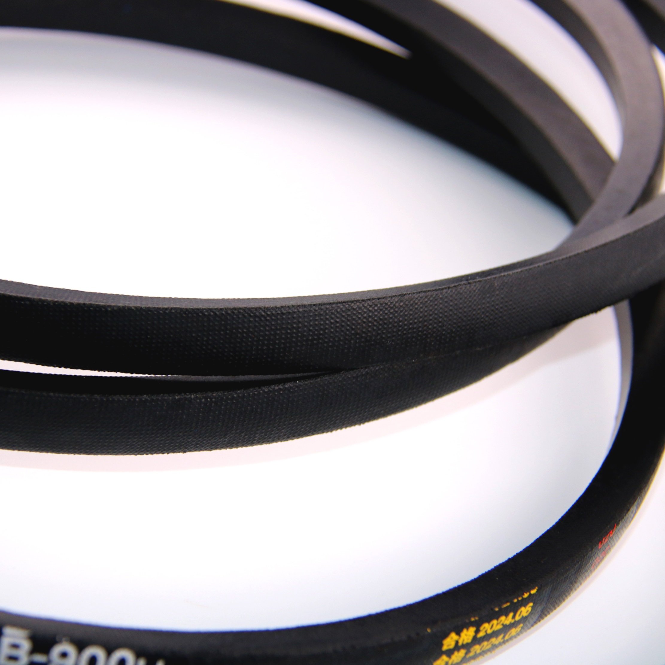 China factory direct sales durable rubber V belt B900
