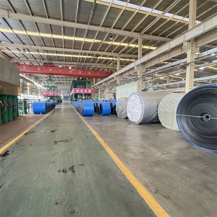 Anti Slip Corn Mud Conveyor Belt Tyre Trade For Coal Iron