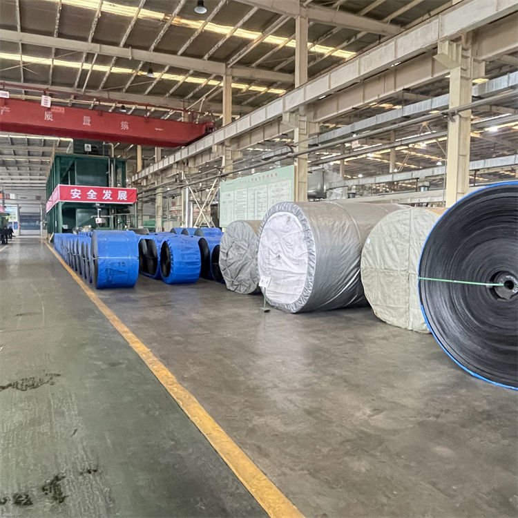 Anti Slip Corn Mud Conveyor Belt Tyre Trade For Coal Iron
