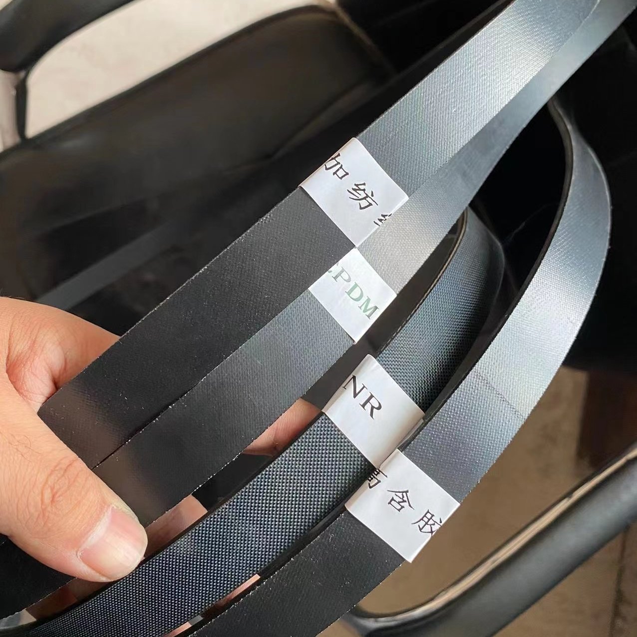 Automotive Powerful Transmission Belt 8PK3213 CR EPDM Multi Poly V Belt Fan Belts