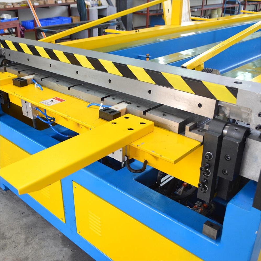 HVAC Air Duct Fabrication Production Line 6 Equipment Machine Auto Line 6