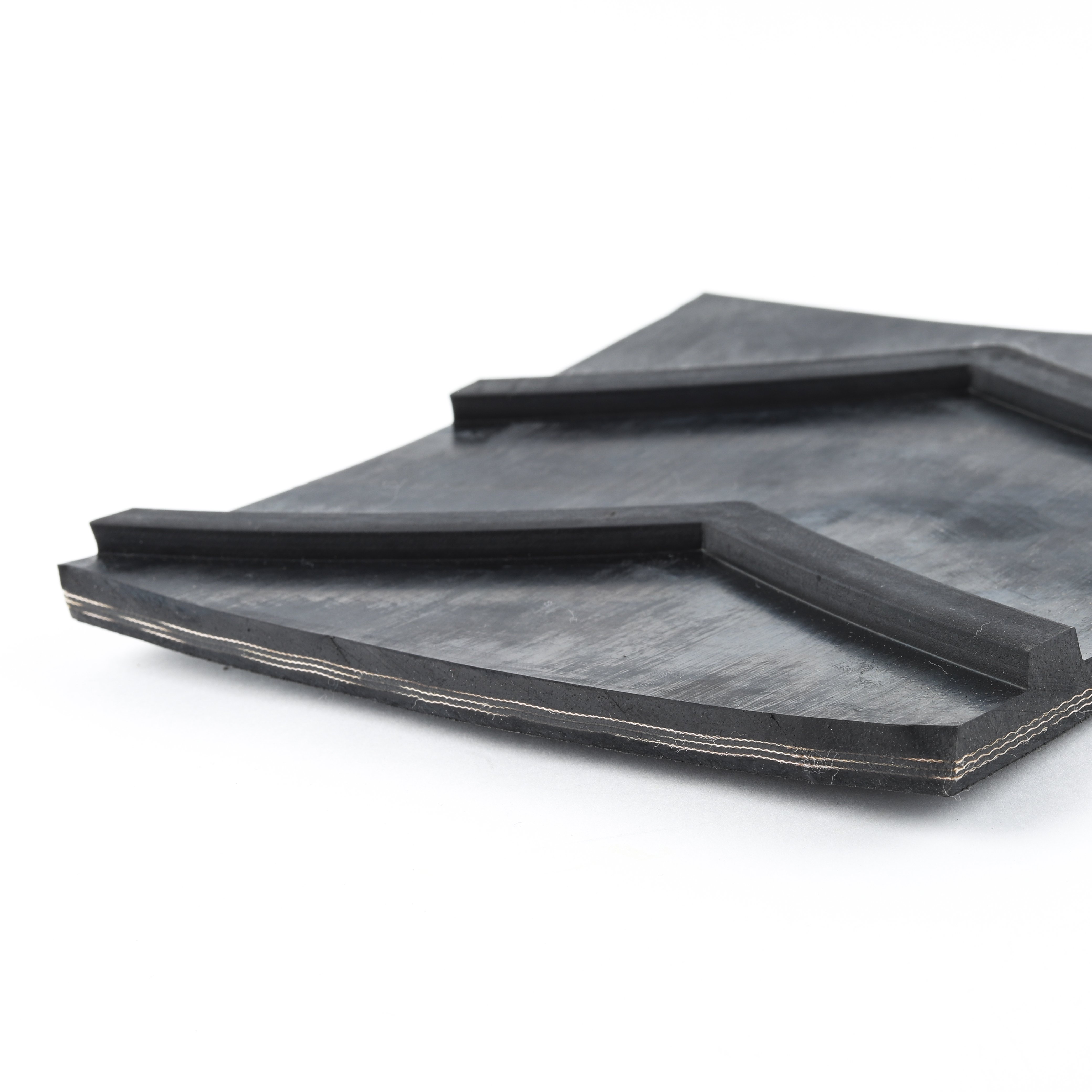 Rubber Conveying Belt Profile Patterned Rubber Belts Profiled Chevron Rubber Conveyor Belt