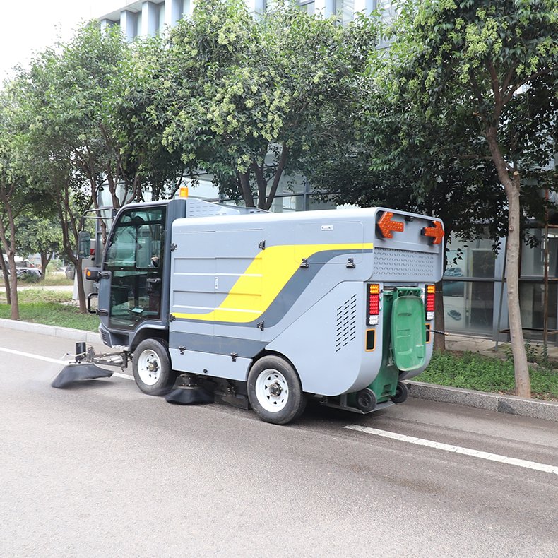Baiyi-S25 CE Approved Electric Outdoor Four Wheels Driving Floor Sweeper Mini Road Sweeper