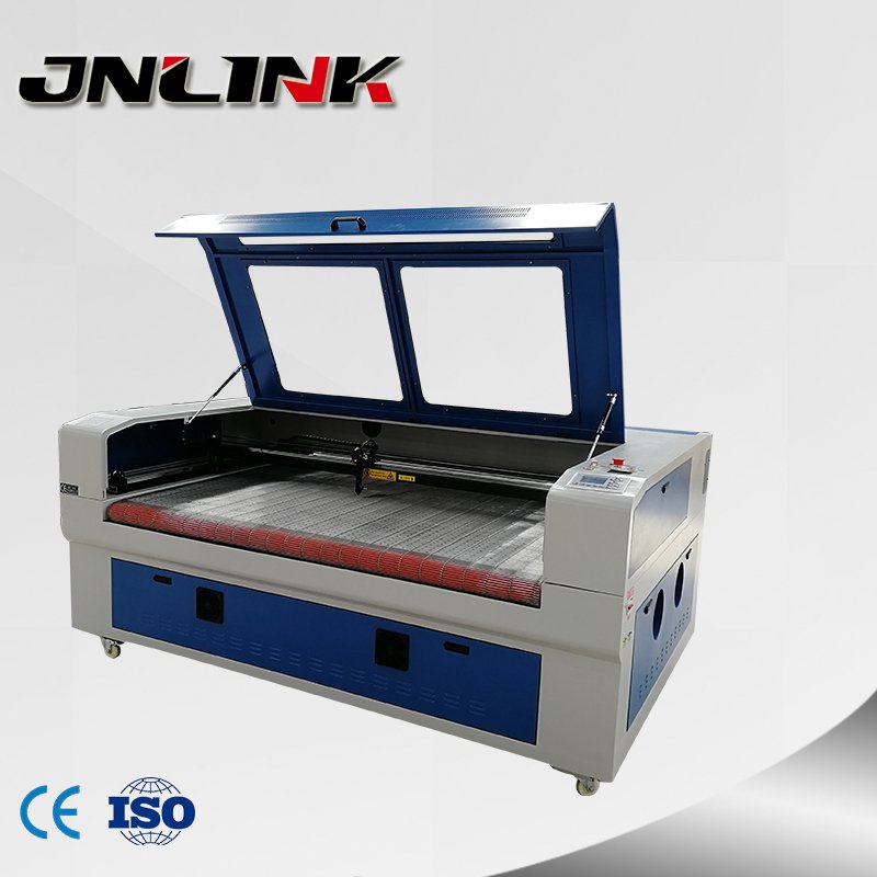 Automatic garment textile CNC laser cutter / fabric laser cutting machine / wood laser cnc cutting machine