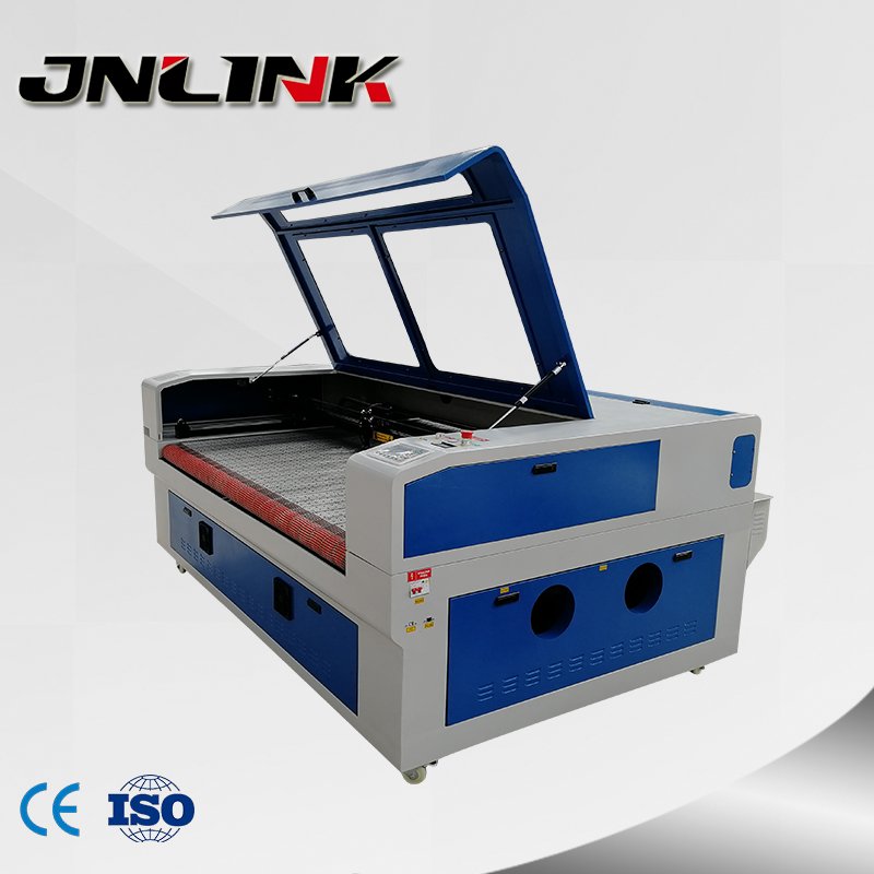 Automatic garment textile CNC laser cutter / fabric laser cutting machine / wood laser cnc cutting machine