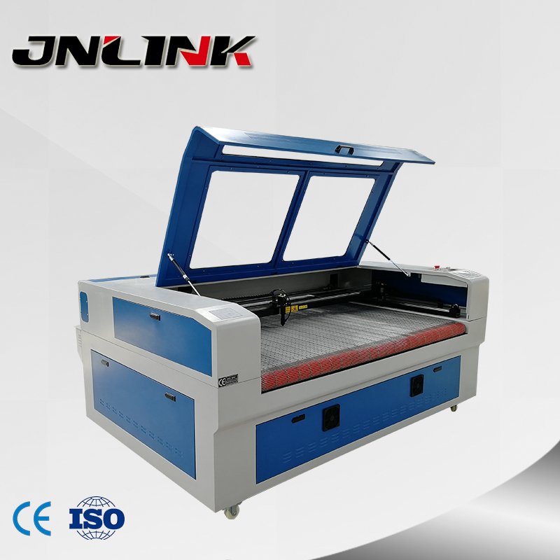 Automatic garment textile CNC laser cutter / fabric laser cutting machine / wood laser cnc cutting machine