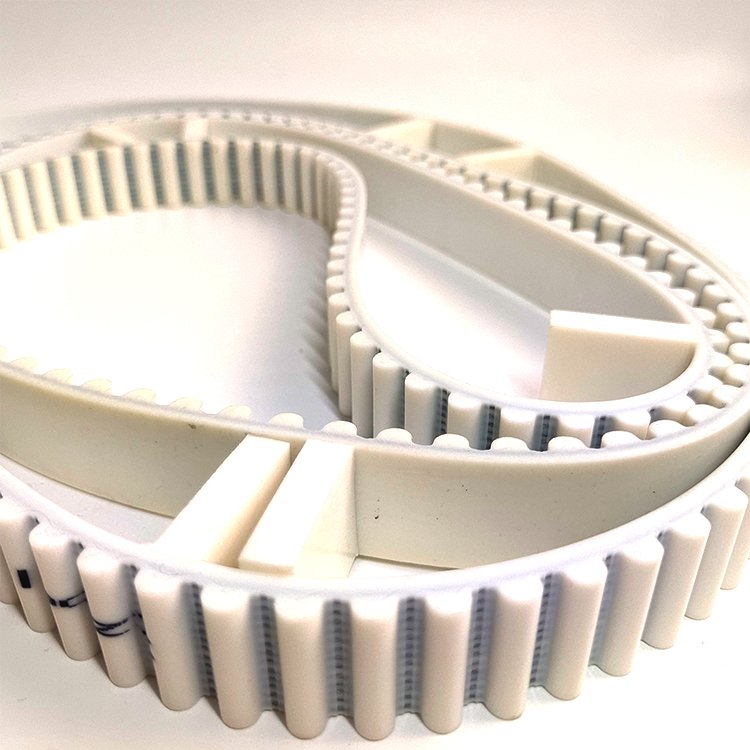 white polyurethane open ended Steel Core Tooth Belt AT10 with Cleats