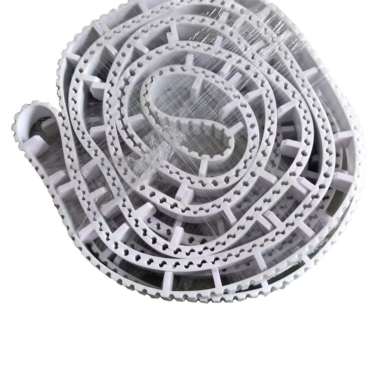 white polyurethane open ended Steel Core Tooth Belt AT10 with Cleats