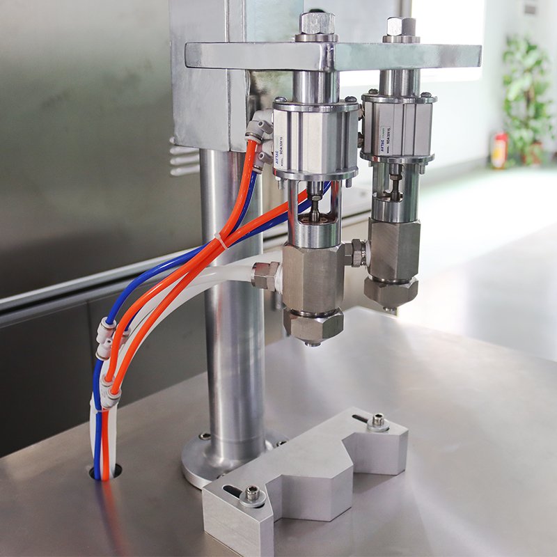 Fully Pneumatic Car Air Freshener Filling Aerosol Making Machine Manual Semi-auto Liquid Spray Filling Liquid Spray Filling