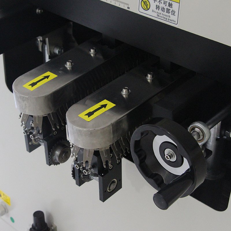 ZB-200BF Small Wave Soldering Equipment Pcb Assembly Production Line Spray Fully Automatic Wave Dip Soldering Machine