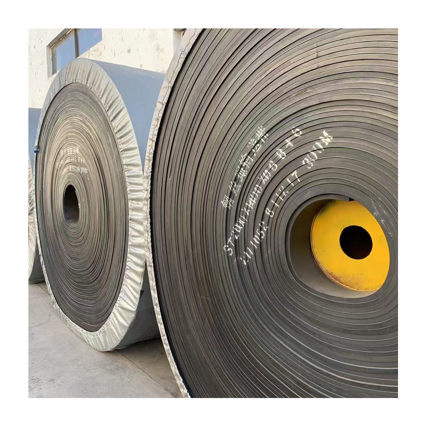 Mining Transport Heat Resistant 500mm-2200mm Wire Rope steel Wire Rope ST1000 Rubber Conveyor Belt