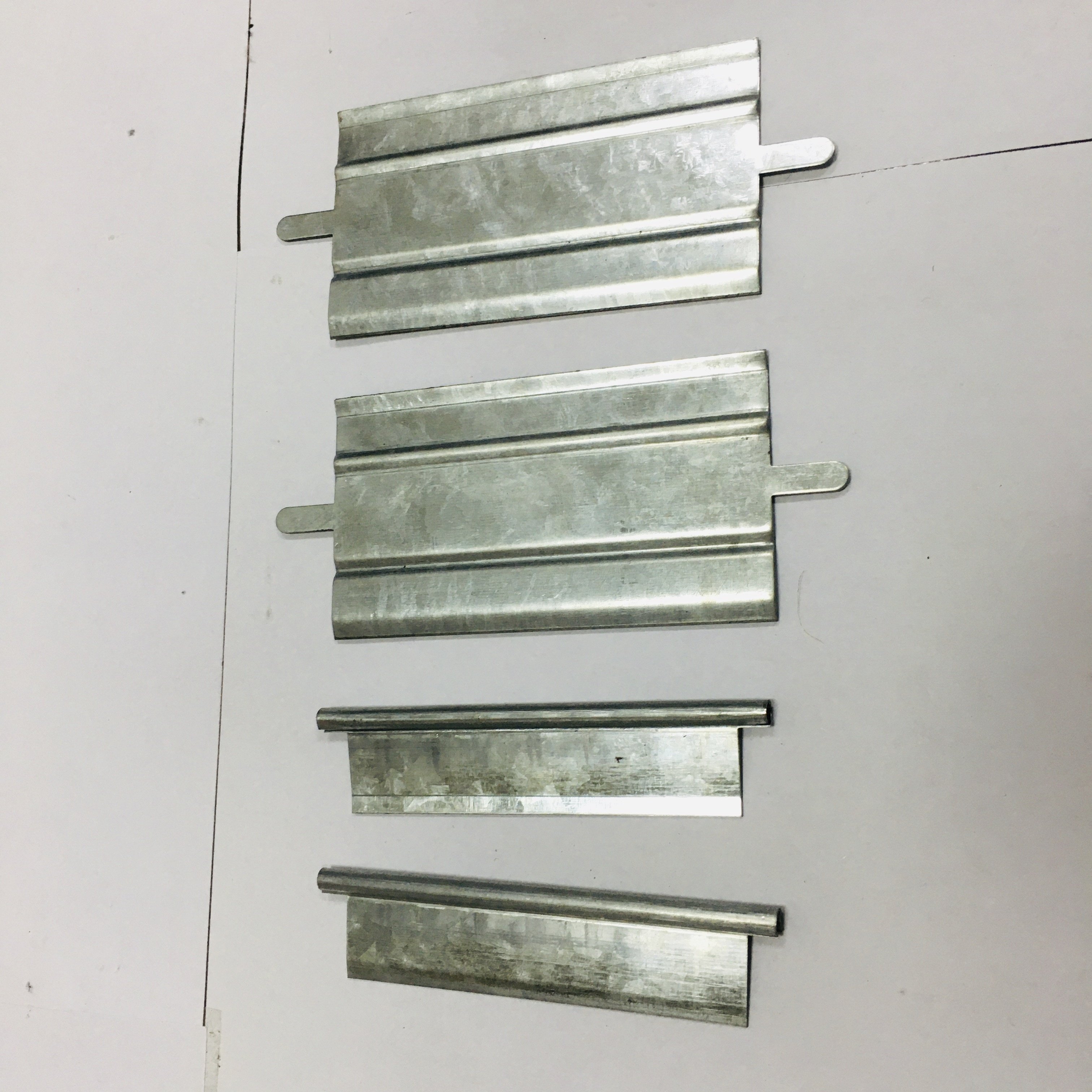 Professional Auto Galvanized Steel Air Valve Line Fire Damper Blade Roll Forming Machine