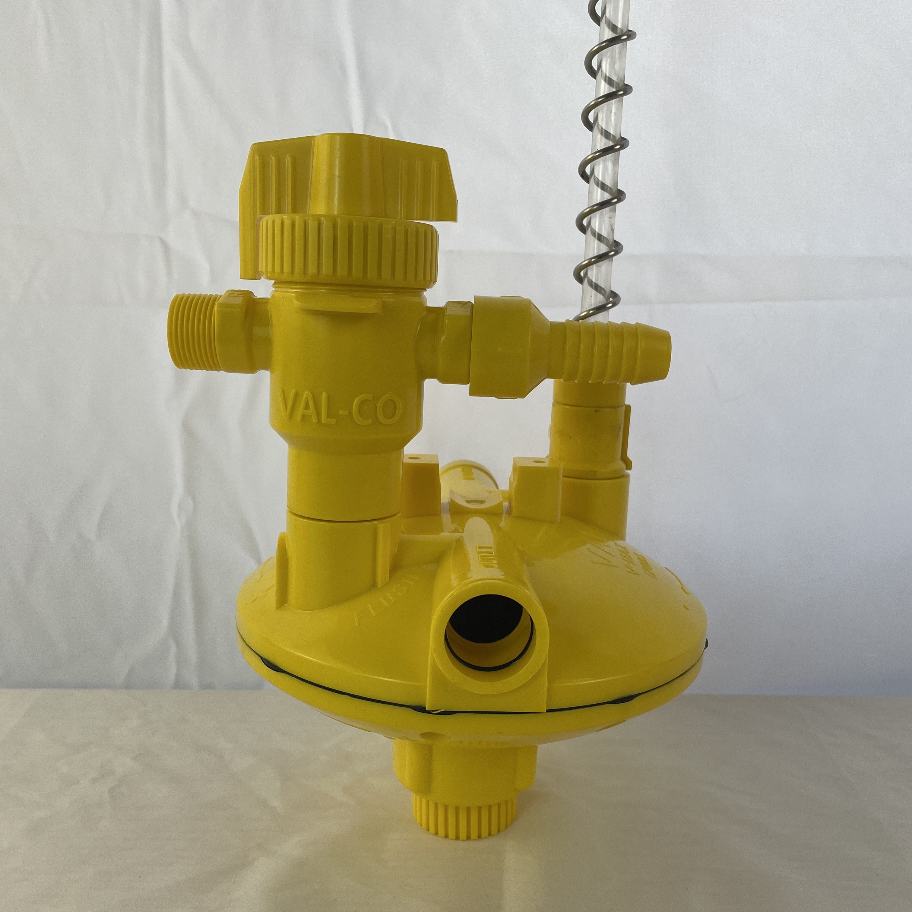 YYB LML 70 Poultry Farm Equipment Chicken Pressure Regulator Automatic Water Drinking System