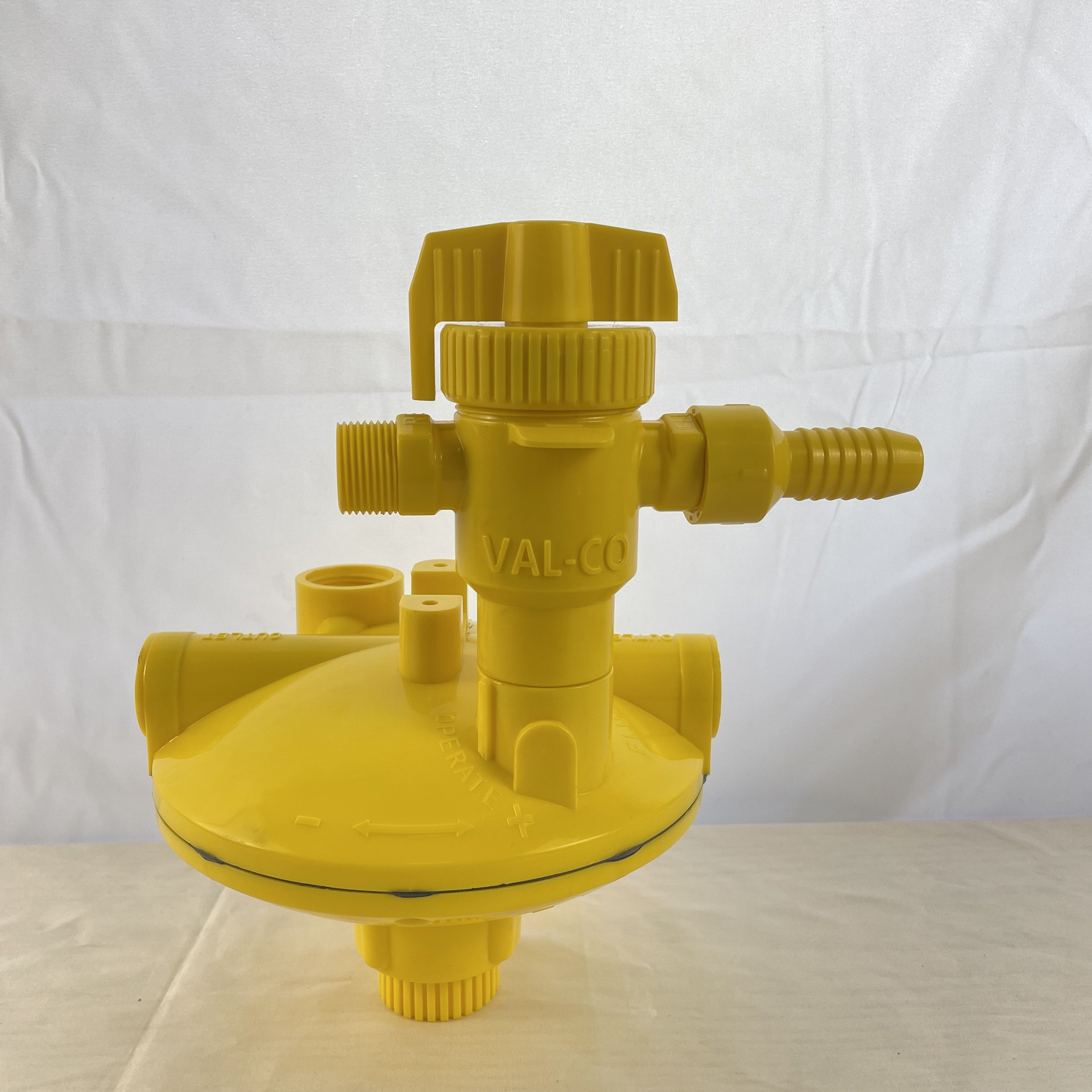 YYB LML 70 Poultry Farm Equipment Chicken Pressure Regulator Automatic Water Drinking System