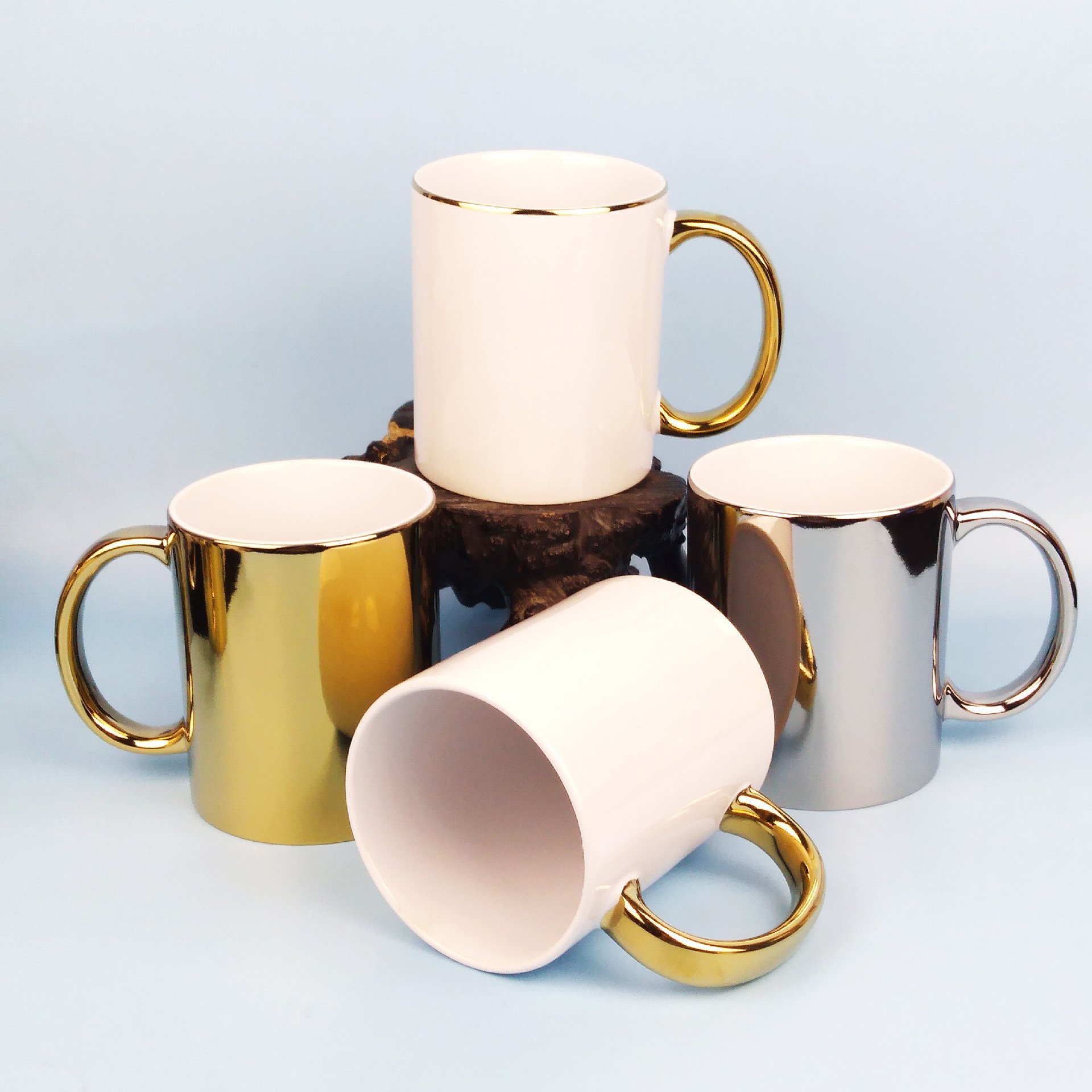Ceramic Pvd Vacuum Coating Machine for Coating Titanium Gold Color with Auto Control