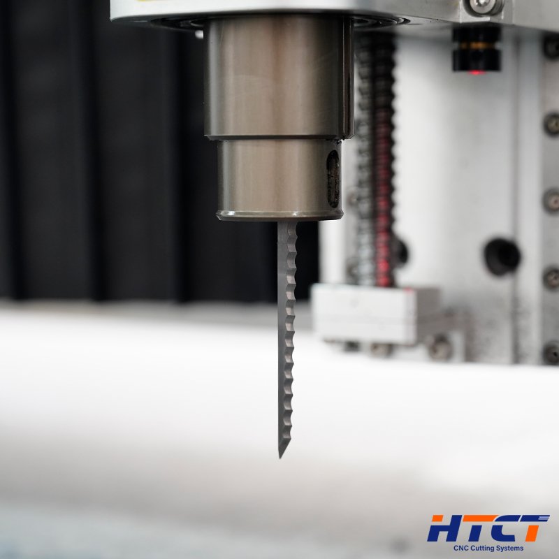 Auto Cutter Feed Cloth Sewing Table for Cutting Socks Fabric Panel Cutting Machine