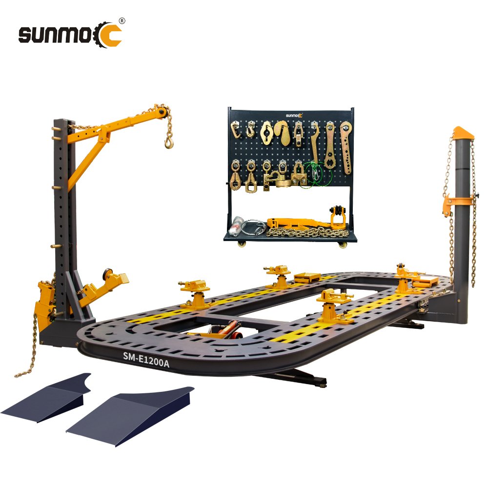 Sunmo Cheap 18 Feet Manganese Steel Auto Rack Pulling Chassis Straightener Car Body Repair Bench O Liner Frame Machine Equipment