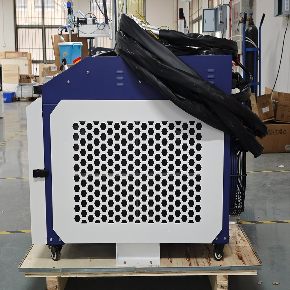 2024 New Efficient 5 in 1 Laser Cleaning Welding Cutting Machine Little Body Blue and Withe