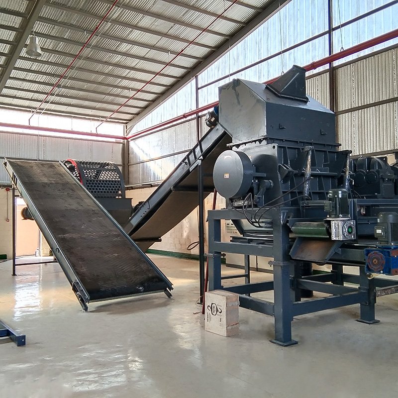 Waste Car Wheels Shredding Scrap Car Bumper Shredder Metal Scrap Recycling Machine