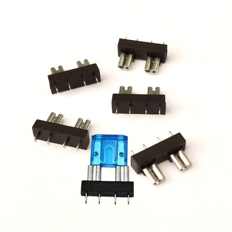Car Fuse Holder Safety Clip Insertion Type Medium And Small Fuse Clips