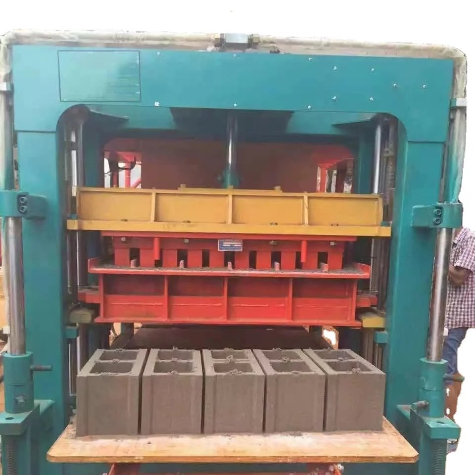 Semi-Automatic Good Quality Concrete Brick Making Machinery for Block Production Popular for Construction Projects