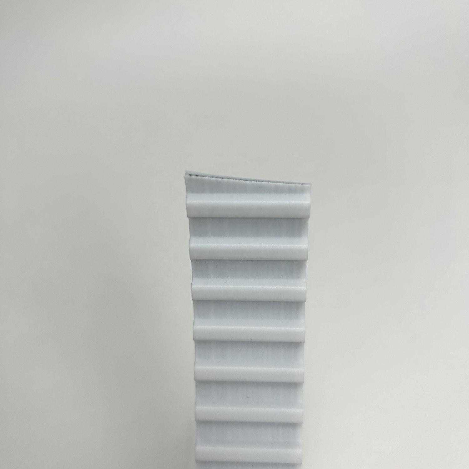 Open ended Power Transmission Belt T10 White PU Synchronous Belt Total Protection Execution without Tooth Gap