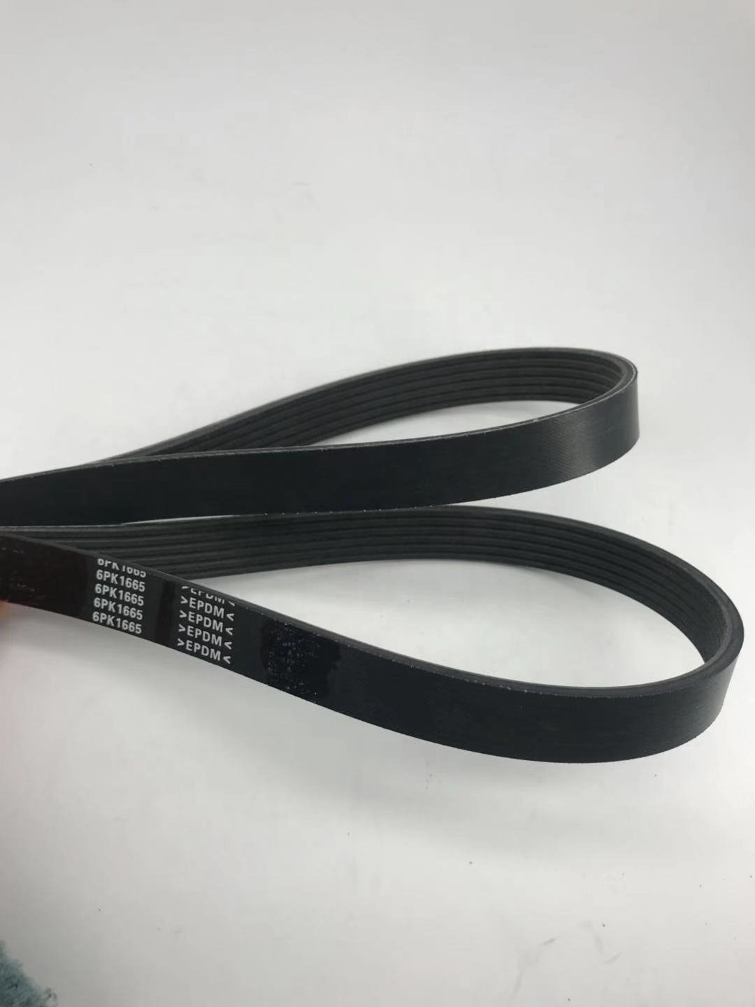 Automotive Transmission Belt Car PK Ribbed V Belt 7PK1140 6PK2404