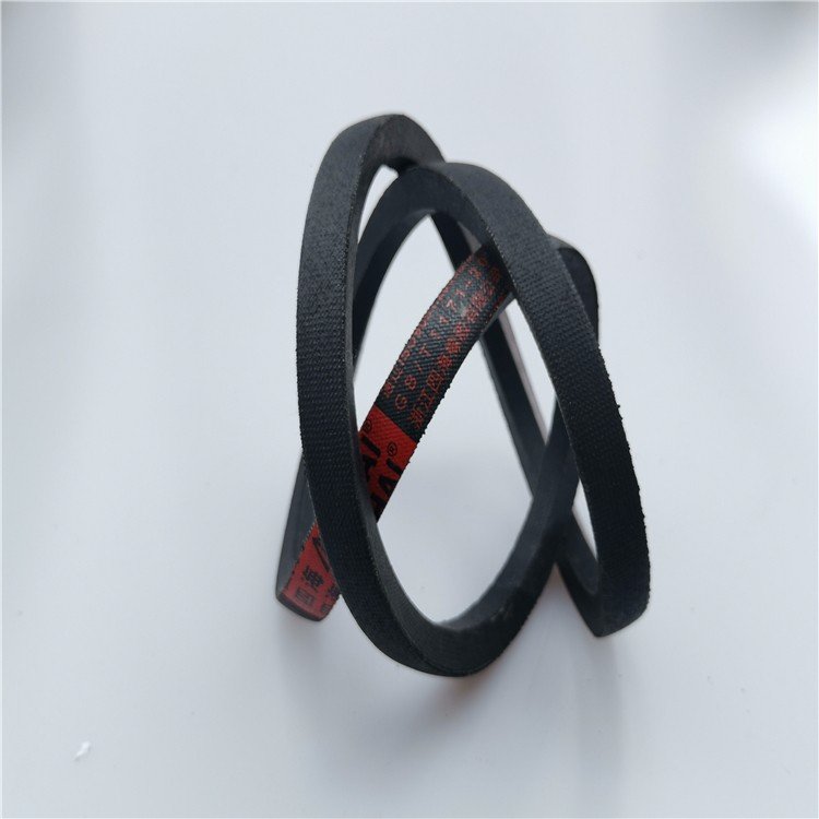 China Customized B Type Wedge Wrapped Three Flat Industrial Rubber Transmission Belts For Machine Belt