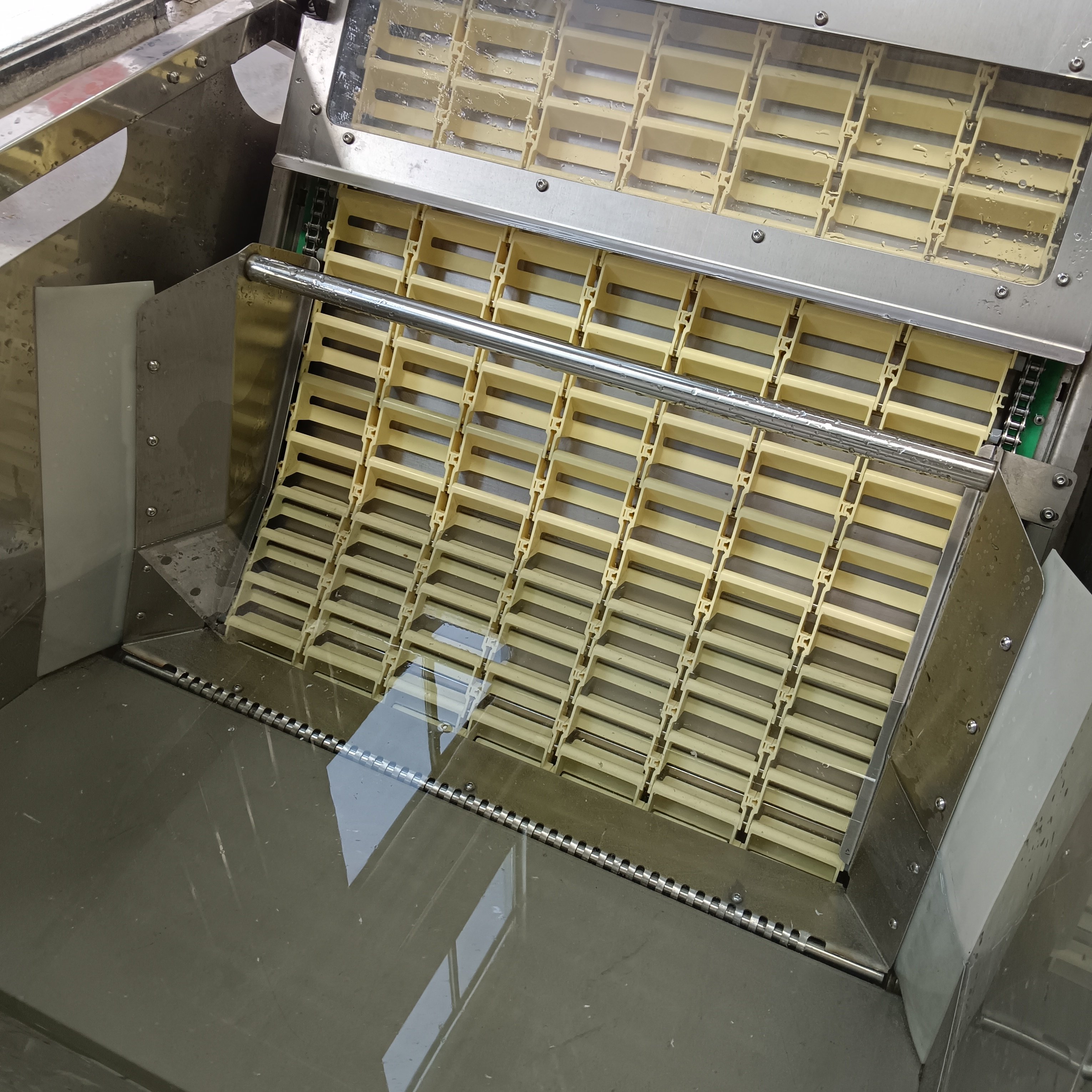 Fully Automatic Egg Duck Egg Liquid Production Line Egg White and Yolk Separation Equipment