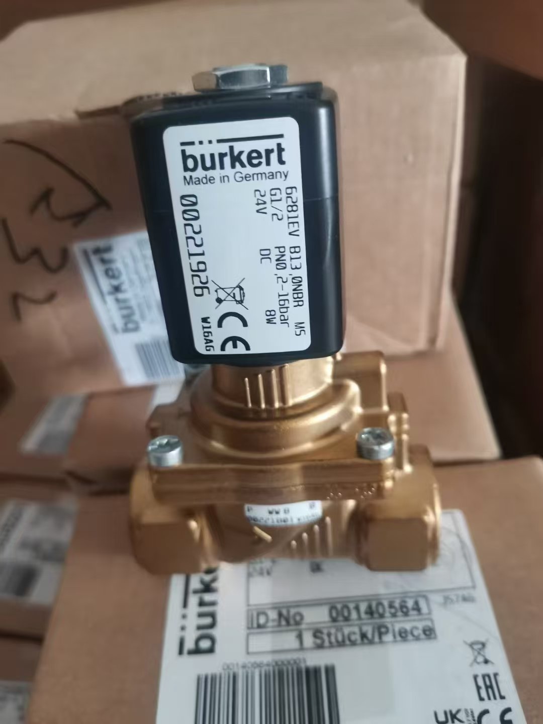 Burkert 6013A 6.0 G1/4 230V 8W 1.5Bar Solenoid Valve New Condition Burkert Solenoid Valve