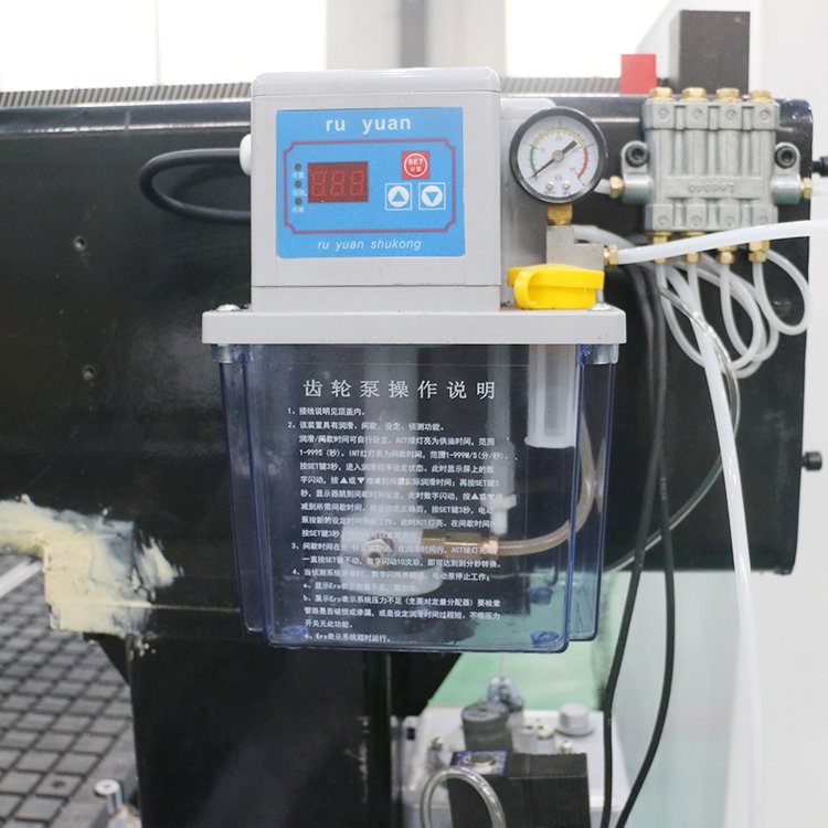 Explosive Models CNC Router 3 Axis ATC Router for 3D Wood and MDF Processing for New Materials