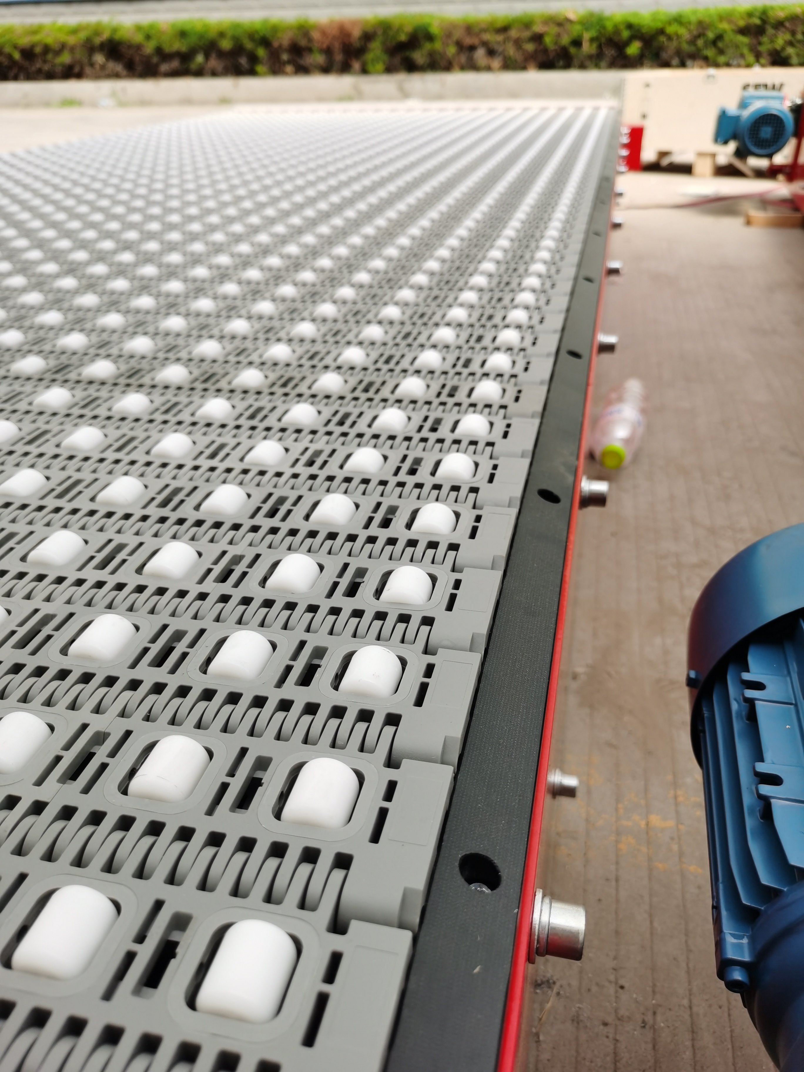 Double Directions Reversible Modular Roller Belt Conveyor for Logistics transporting and sorting system