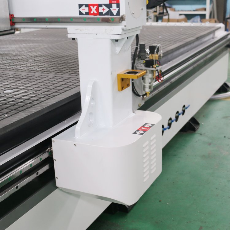 Factory Price Multipurpose 2040 CNC Wood Pvc Foam Board Cutting Atc Cnc Router with a Drill Head
