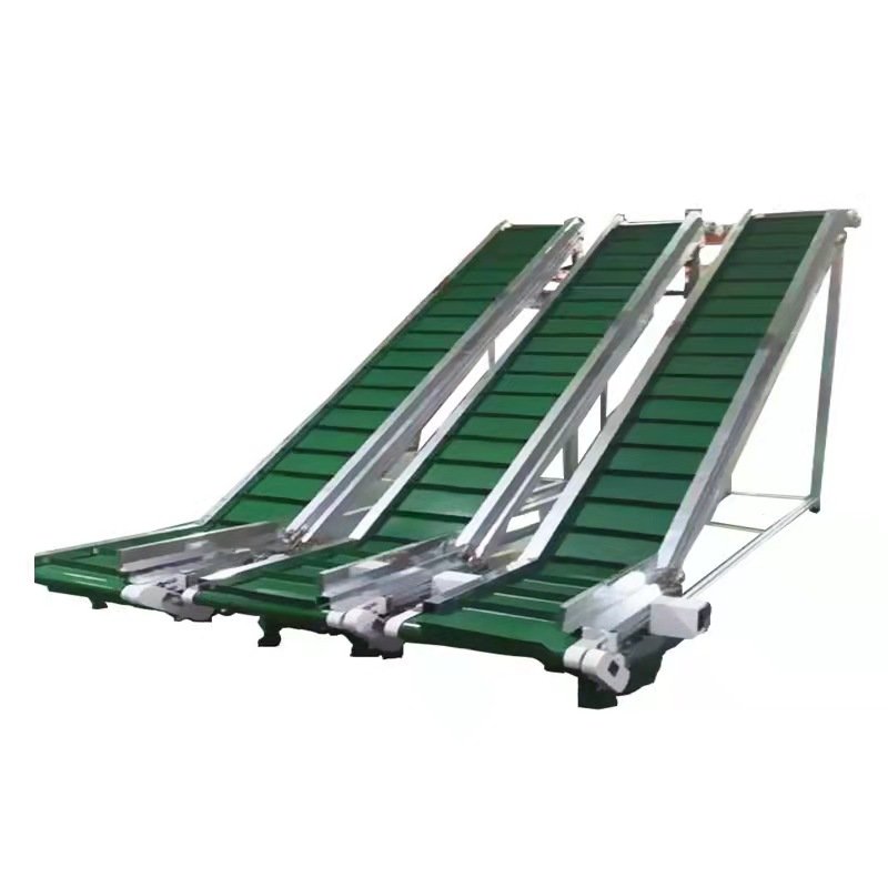 LIANGZO OEM High Inclination Angle Belt Conveyor Sidewall Belt Conveyor For Bulk Material
