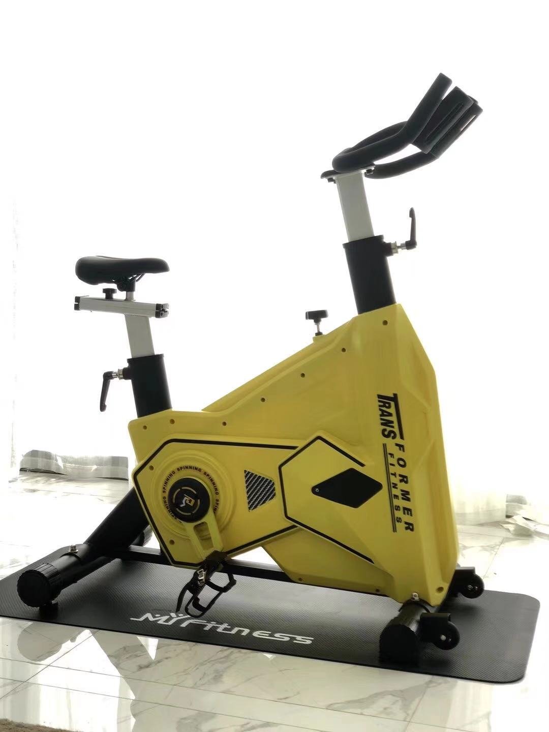 Magnetic control spinning bike gym Machine Spinning Bike