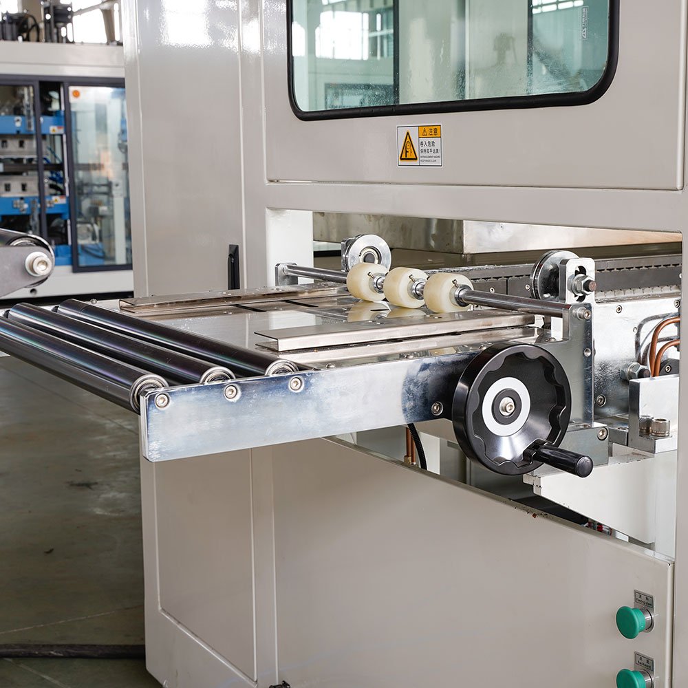 Fully Automatic Cake Tray Egg Tray Manufacturing Forming Machine Production Line
