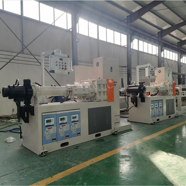 Rubber Hose Extruder Machine Rubber Extruder Production Line Manufacturer