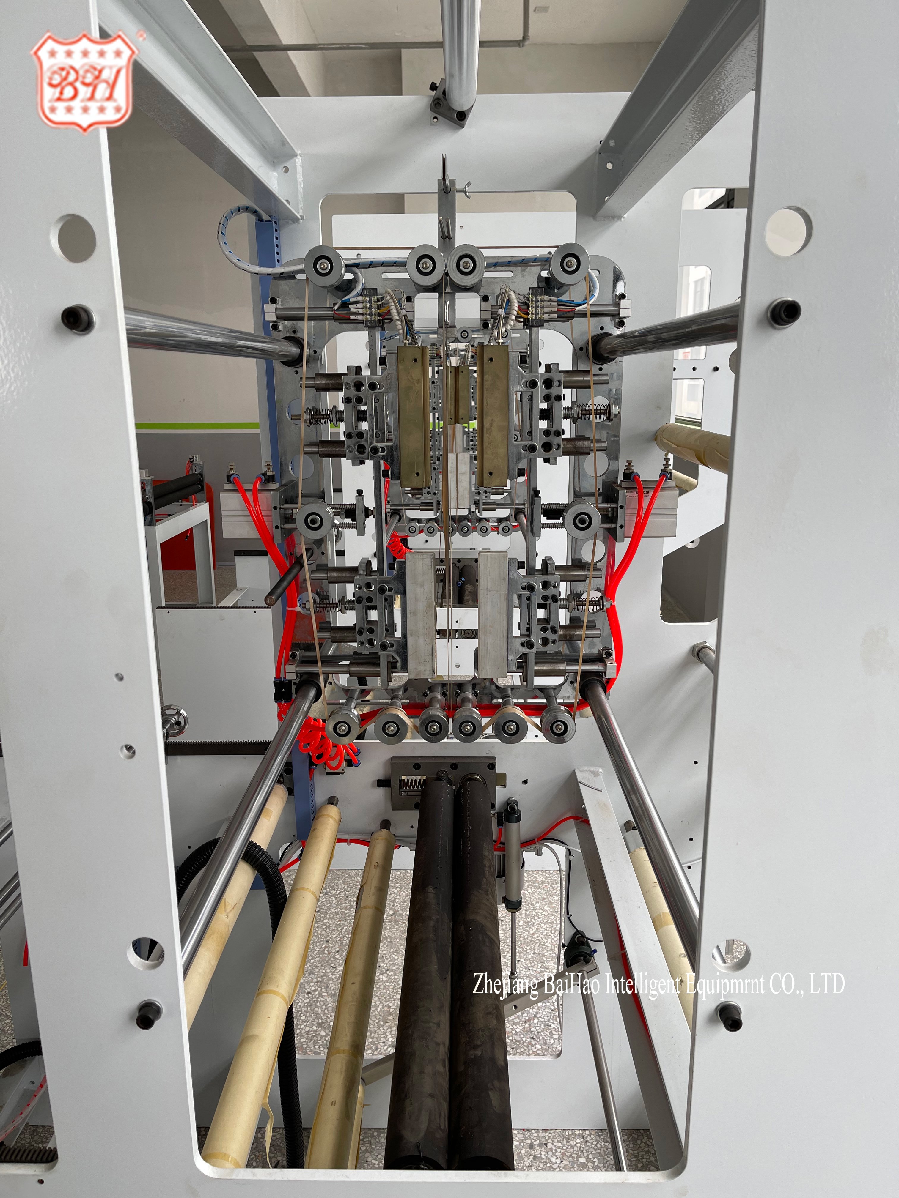 Automatic Zip Lock Bag Production Line Zipper Poly Bag Machine Ldpe Plastic Zipper Freezer Bag Making Machine