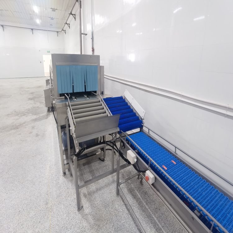 Smooth Stainless Steel Assembly Line Conveyor Belt for the Food Industry and Metal Conveyance