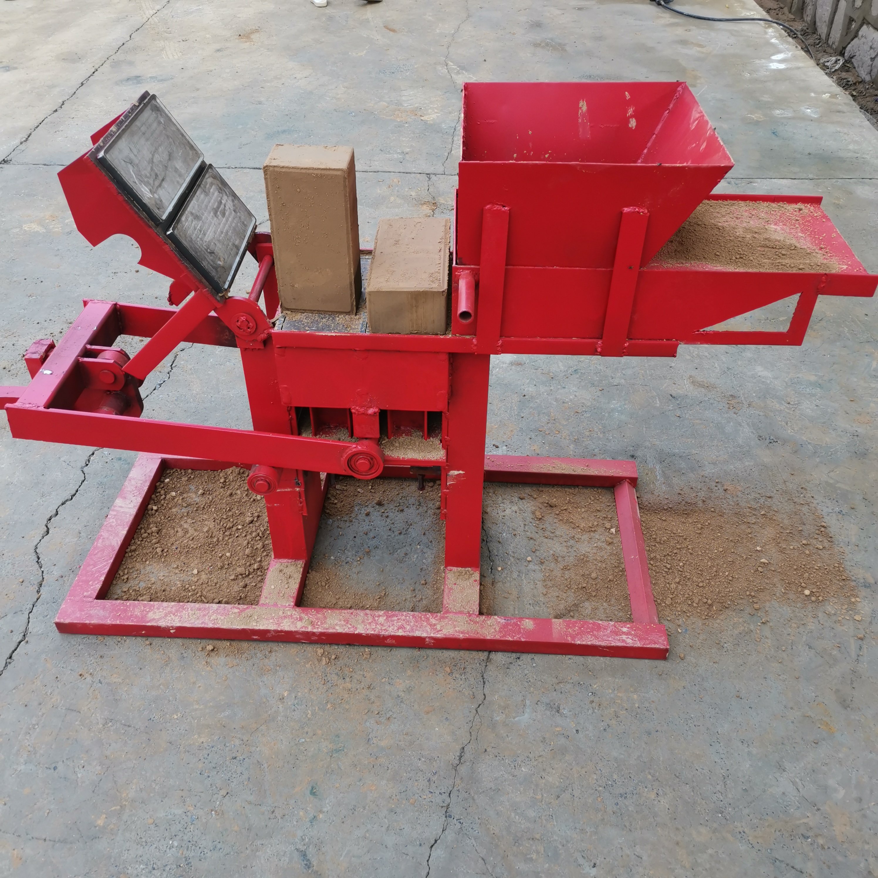 Wholesale Sale Lightweight Brick Making Machines Cement Brick Making Machines Small Building Materials Equipment