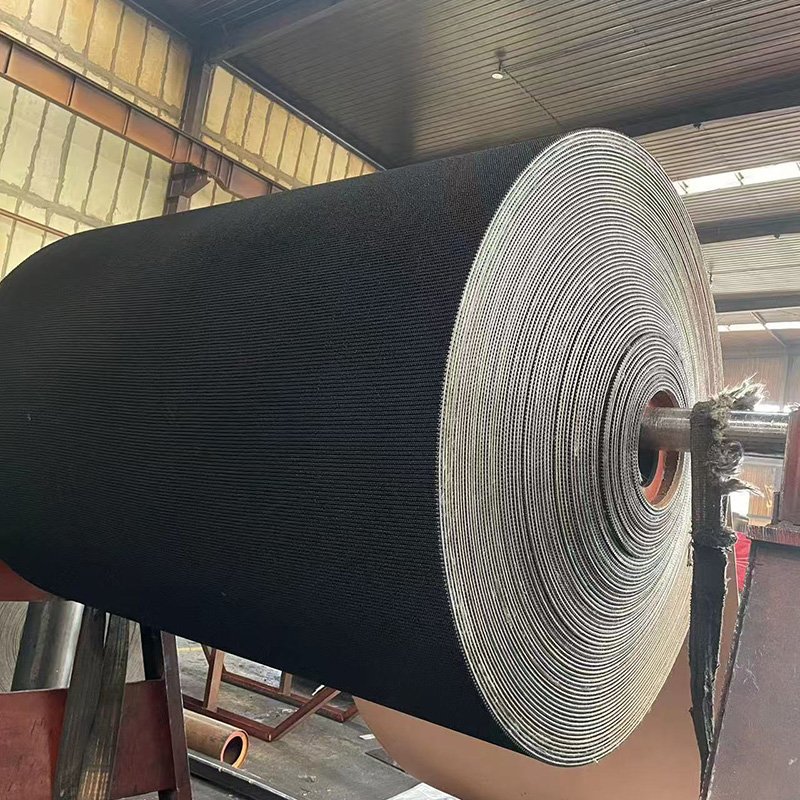 Black PVC Fastener with Floral Pattern Rough Conveyor Belt for Efficient Conveyance