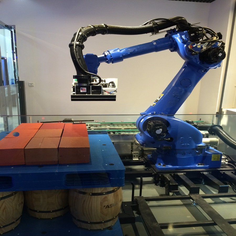Industrial Robot Arm Fanuc M-710iC 20L Machinery