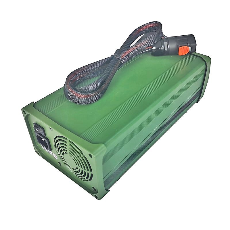 AC 220V 2200W Super Charger 64.8V/65.7V 25a 30a 33a For 18S 54V 57.6V LiFePO4 LiFePO 4 Portable Power Station Batteries Pack