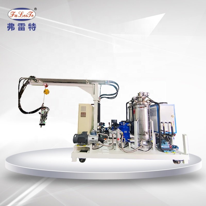 2022 Best Selling Auto Armrest Polyurethane Ring Production Line High Pressure Foaming Machine Foam Mould Customization
