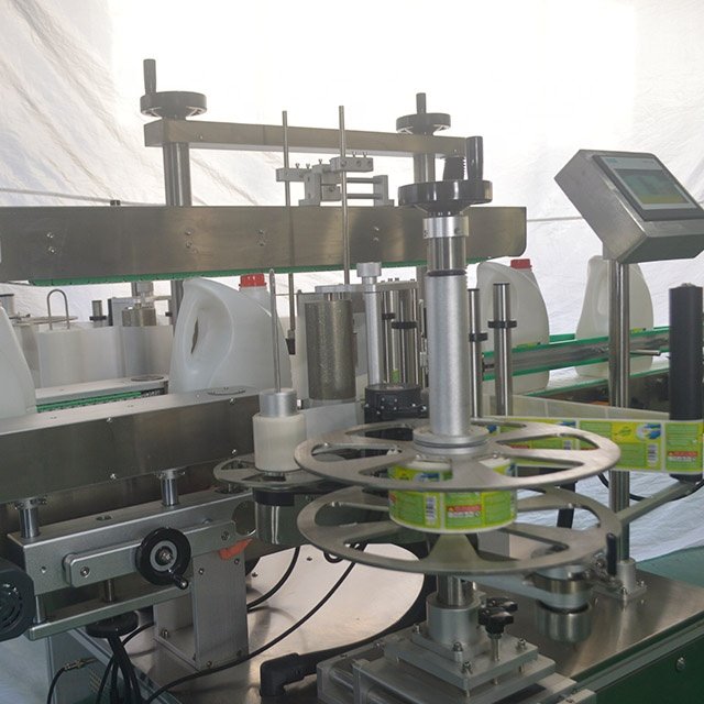 Factory Sale Automatic Liquid Soap Shampoo Lotion Detergent Dishwashing Liquid Sand Sanitizer Filling Machine Production Line