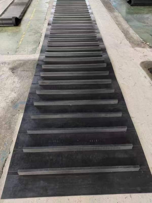 Factory Wholesale Iron Removal Conveyor Belt for Iron & Steel Industry