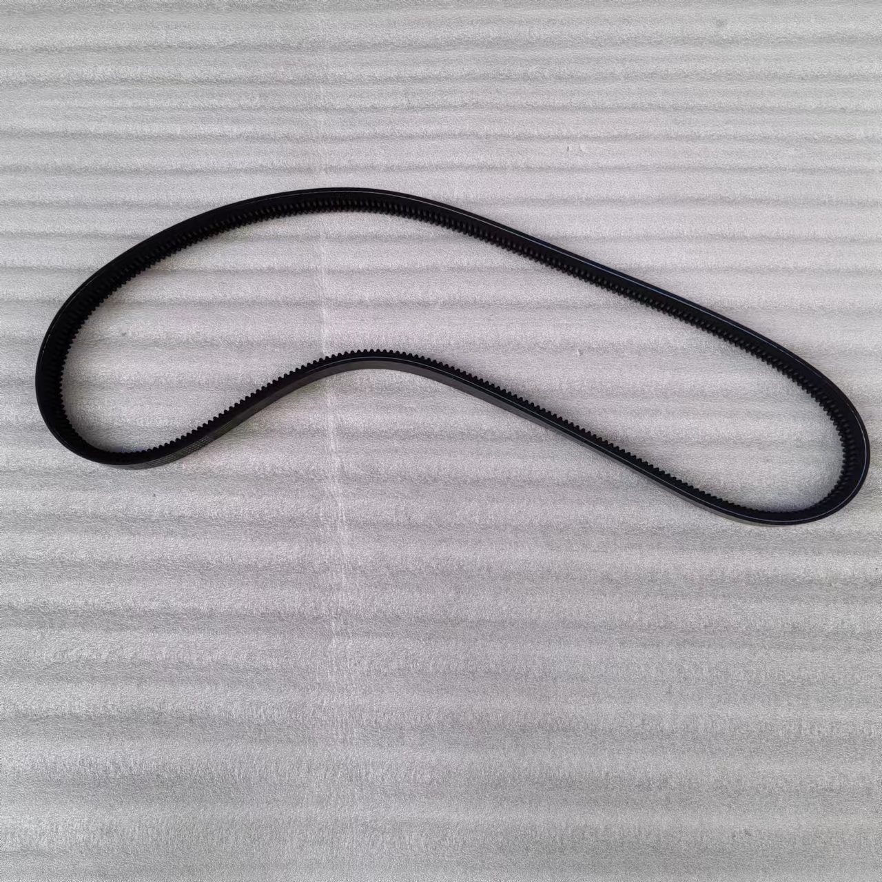 Double Strap Type Bus Engine Parts Trailer Drive Belt Rubber Transmission Belts Commercial Auto Parts