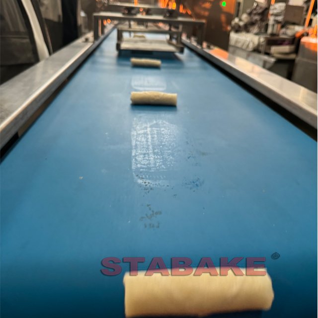 Industrial Automatic Vegetable Spring Roll Making Rolling Machine Stuffed Spring Roll Production Line